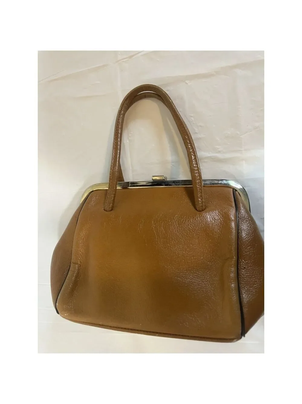 Vintage Handmade 60's Leather Kiss Lock Handbag